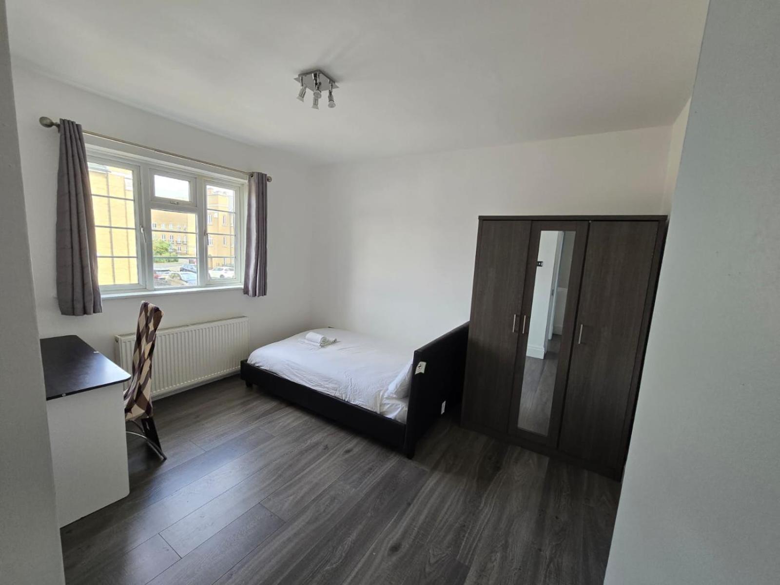 Casa vacanze Limehouse Townhomes A 4-bedroom 3-bathroom Townhome With A Private Garden *
